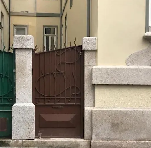 Apartman Torrinha's Backyard *